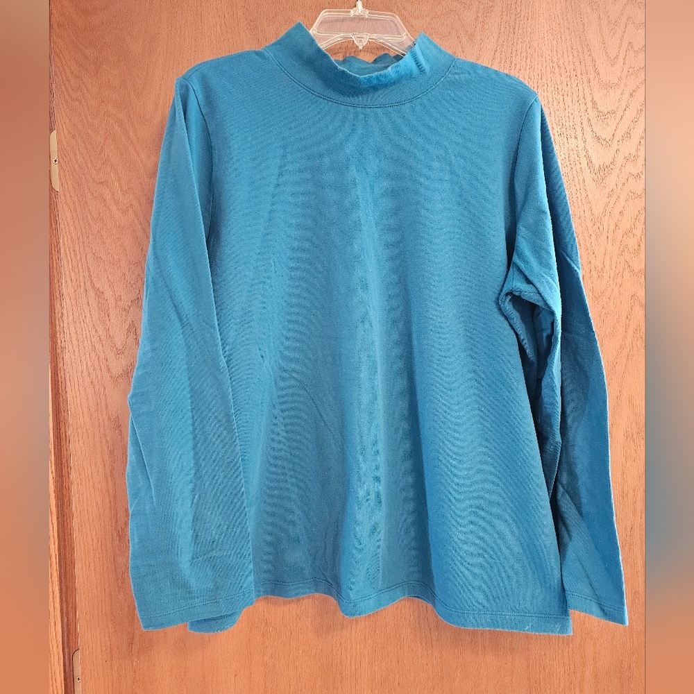 D & Co. Essentials Mock Turtleneck